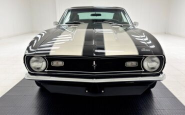 Chevrolet-Camaro-1968-Tuxedo-Black-Dark-Gray-21