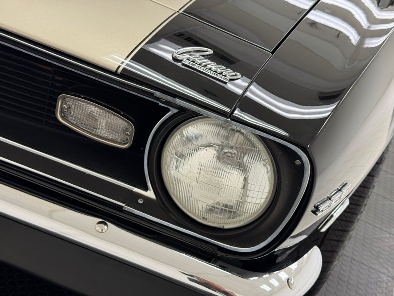 Chevrolet-Camaro-1968-Tuxedo-Black-Dark-Gray-22