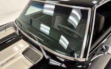 Chevrolet-Camaro-1968-Tuxedo-Black-Dark-Gray-26
