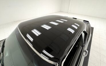 Chevrolet-Camaro-1968-Tuxedo-Black-Dark-Gray-38