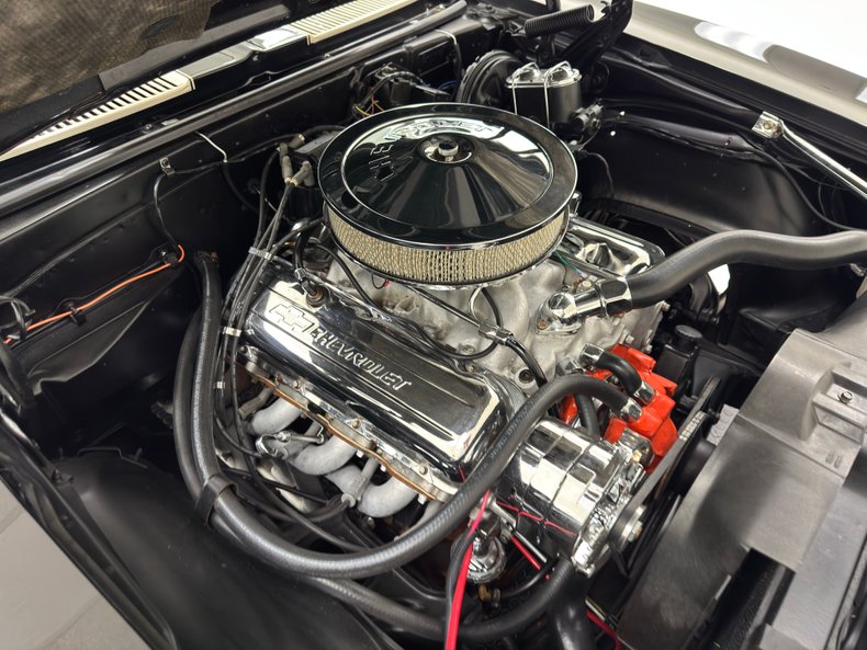 Chevrolet-Camaro-1968-Tuxedo-Black-Dark-Gray-41