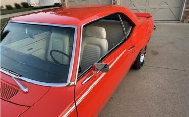Chevrolet-Camaro-1969-2-Door-Coupe-26