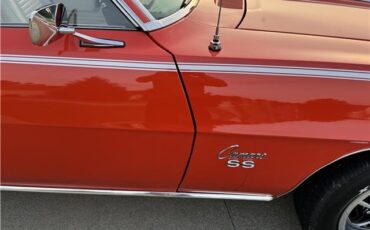 Chevrolet-Camaro-1969-2-Door-Coupe-34