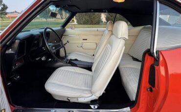 Chevrolet-Camaro-1969-2-Door-Coupe-5