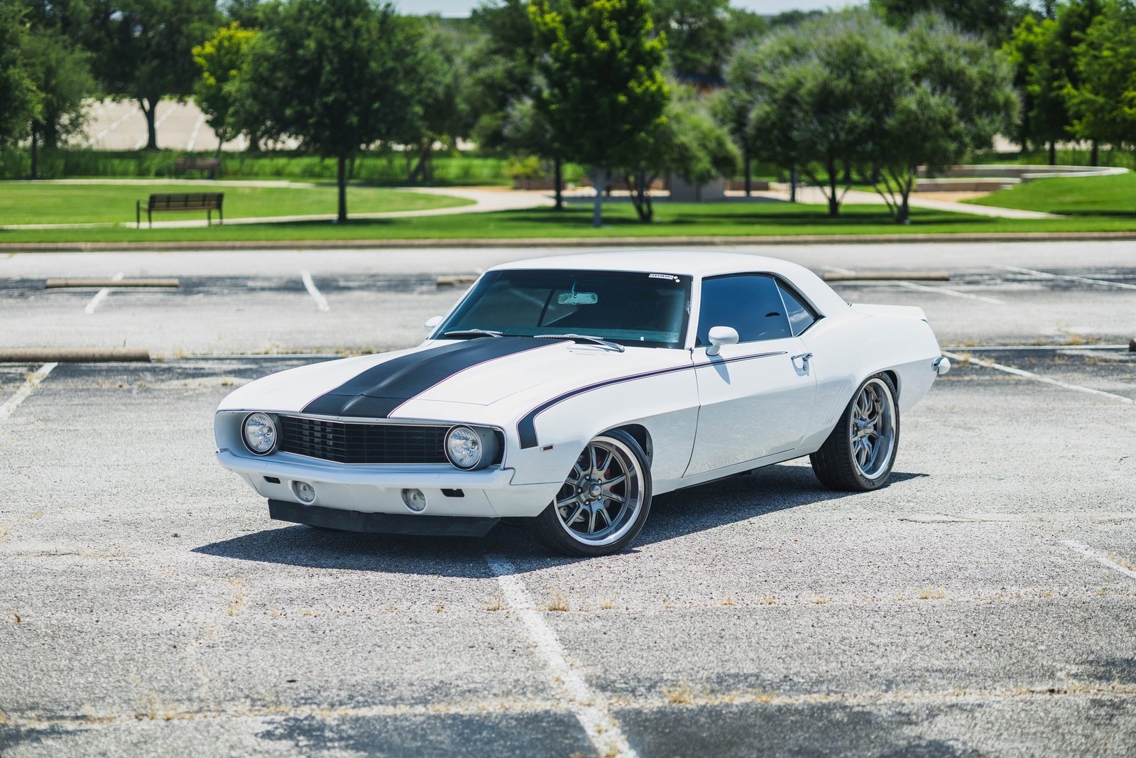 Chevrolet-Camaro-1969-2D-Coupe-1