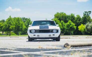Chevrolet-Camaro-1969-2D-Coupe-11