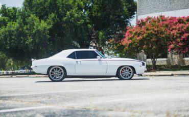 Chevrolet-Camaro-1969-2D-Coupe-13