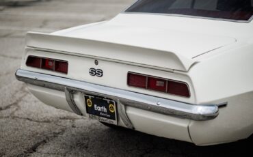 Chevrolet-Camaro-1969-2D-Coupe-26