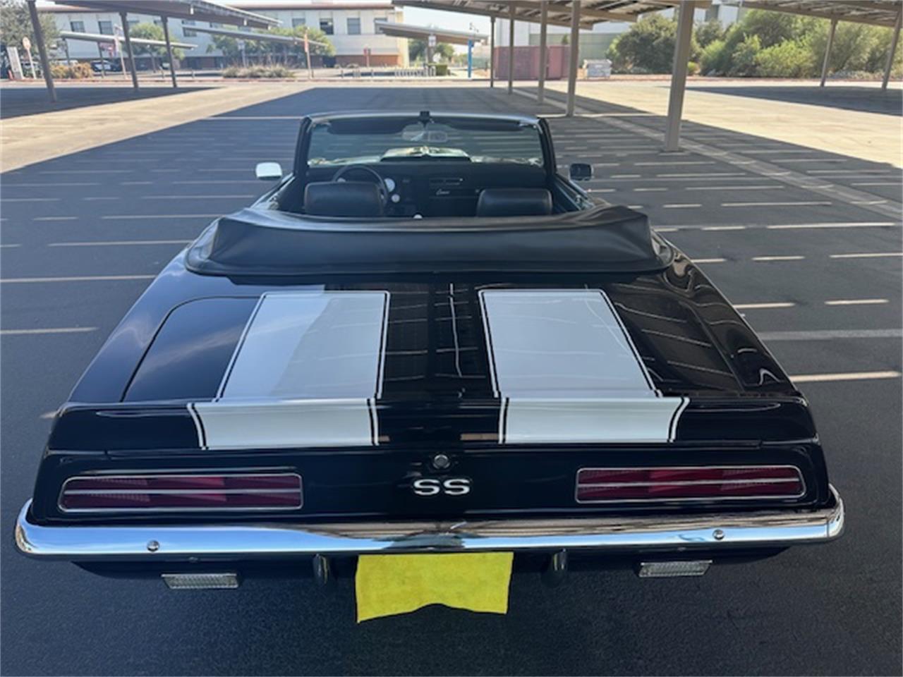 Chevrolet-Camaro-1969-Black-Houndstooth-7