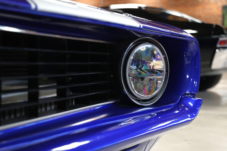 Chevrolet-Camaro-1969-Blue-Metallic-Black-ampamp-White-Ho-20