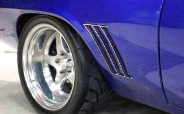 Chevrolet-Camaro-1969-Blue-Metallic-Black-ampamp-White-Ho-34