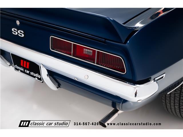 Chevrolet-Camaro-1969-Convertible-33