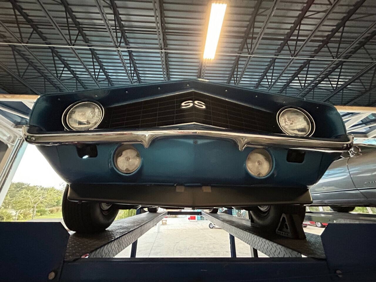 Chevrolet-Camaro-1969-Convertible-36
