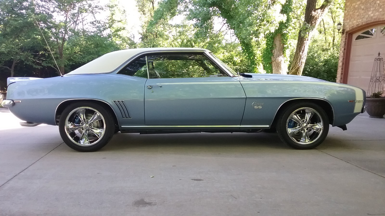Chevrolet-Camaro-1969-Coupe-1