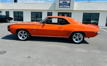 Chevrolet-Camaro-1969-Coupe-1