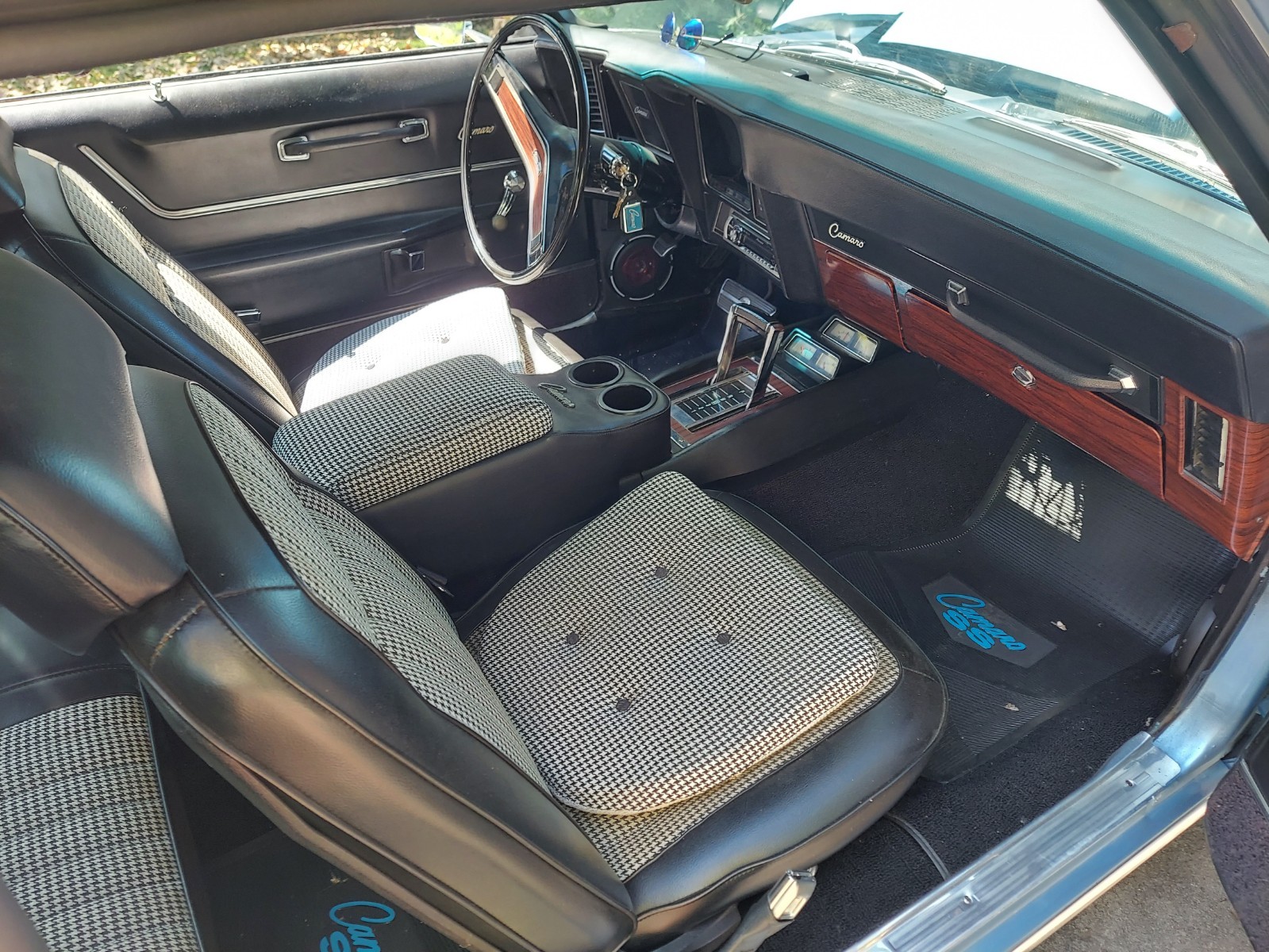 Chevrolet-Camaro-1969-Coupe-10