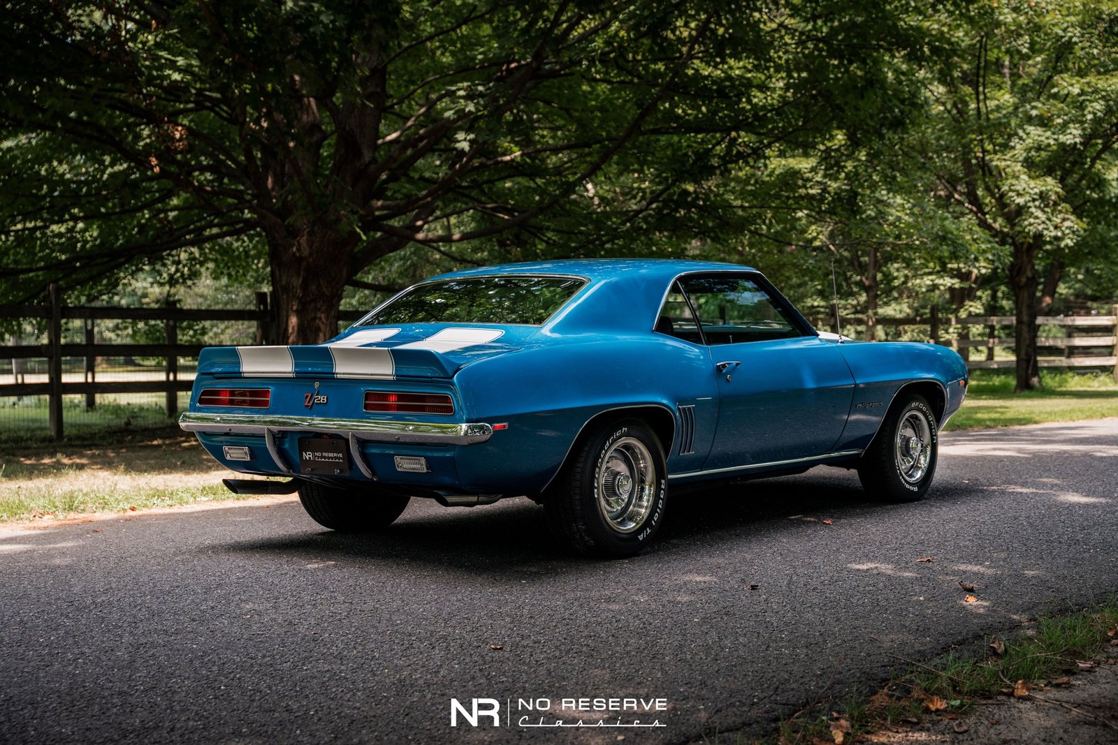 Chevrolet-Camaro-1969-Coupe-10