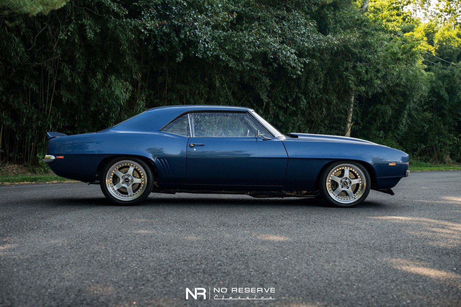 Chevrolet-Camaro-1969-Coupe-11