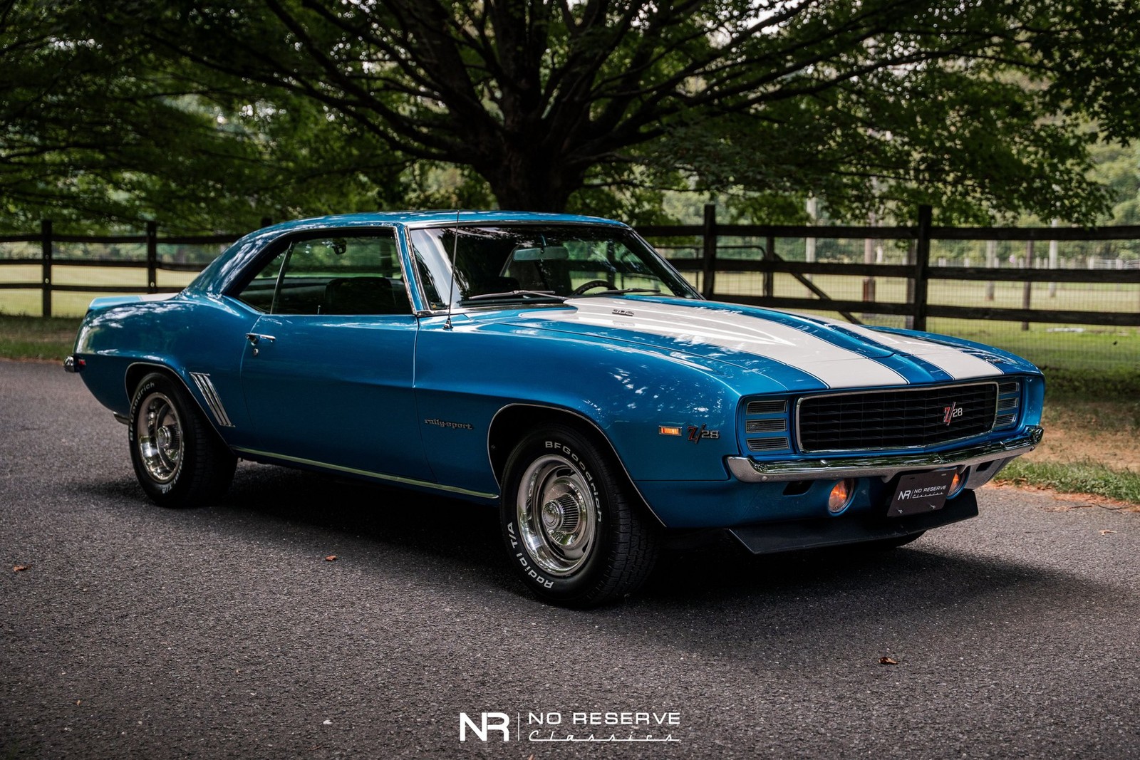 Chevrolet-Camaro-1969-Coupe-12
