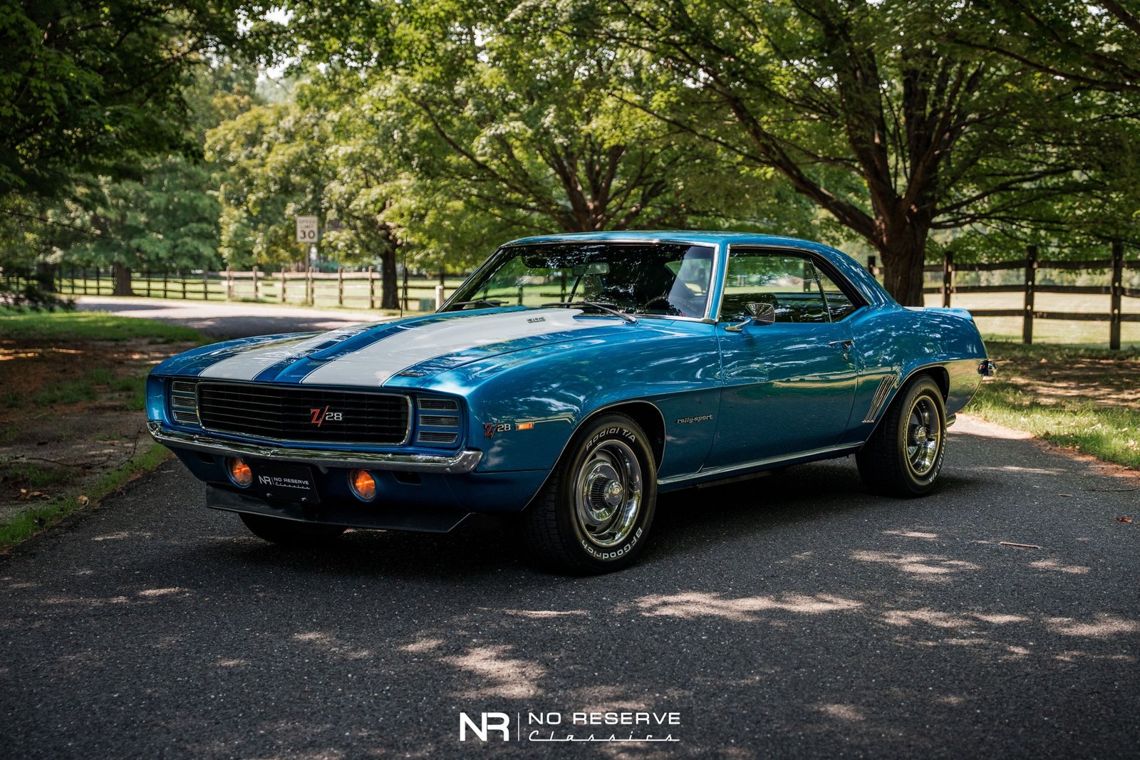 Chevrolet-Camaro-1969-Coupe-14