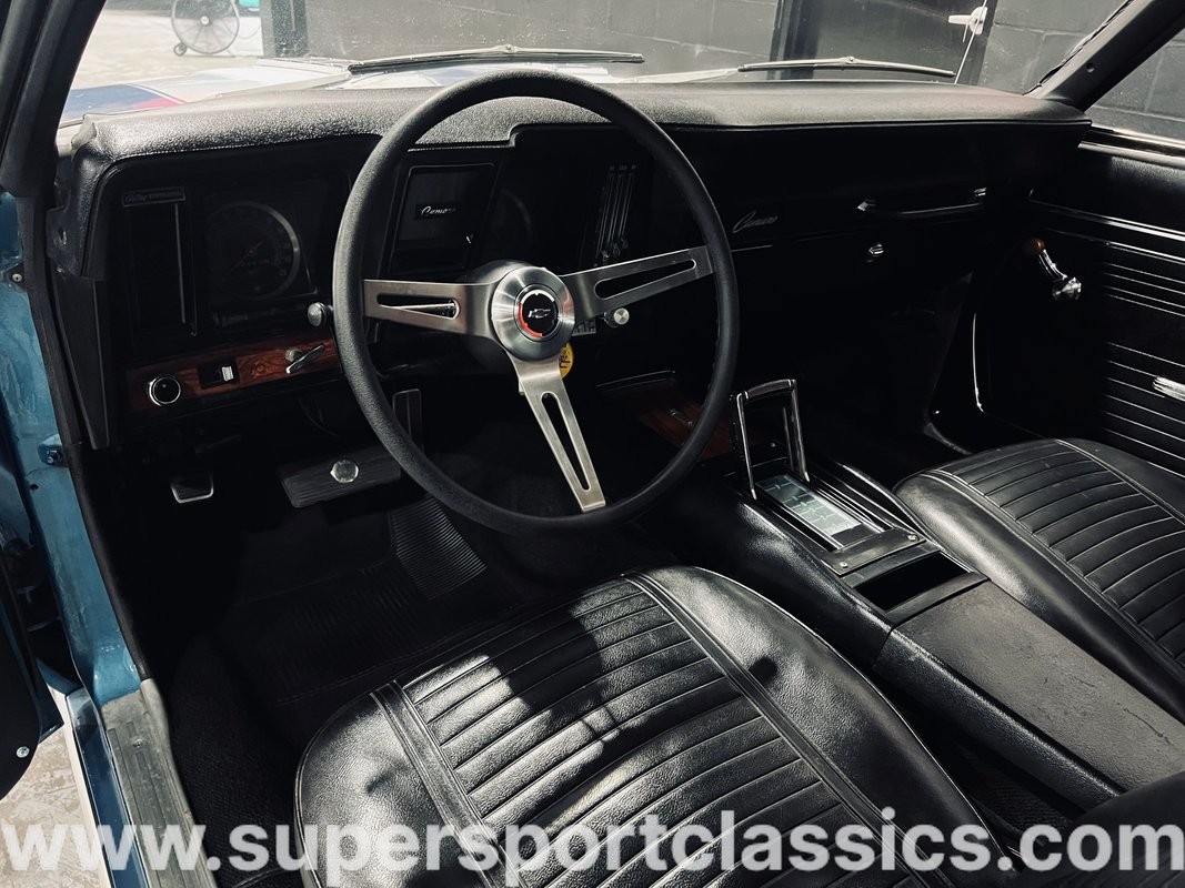 Chevrolet-Camaro-1969-Coupe-15