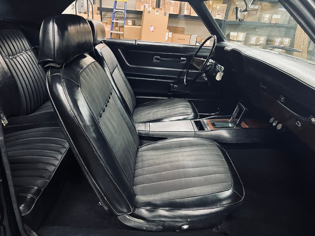 Chevrolet-Camaro-1969-Coupe-18