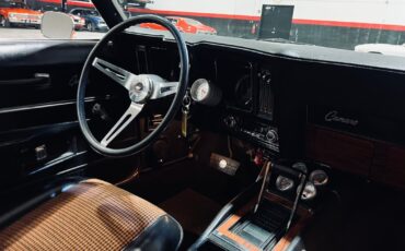 Chevrolet-Camaro-1969-Coupe-19