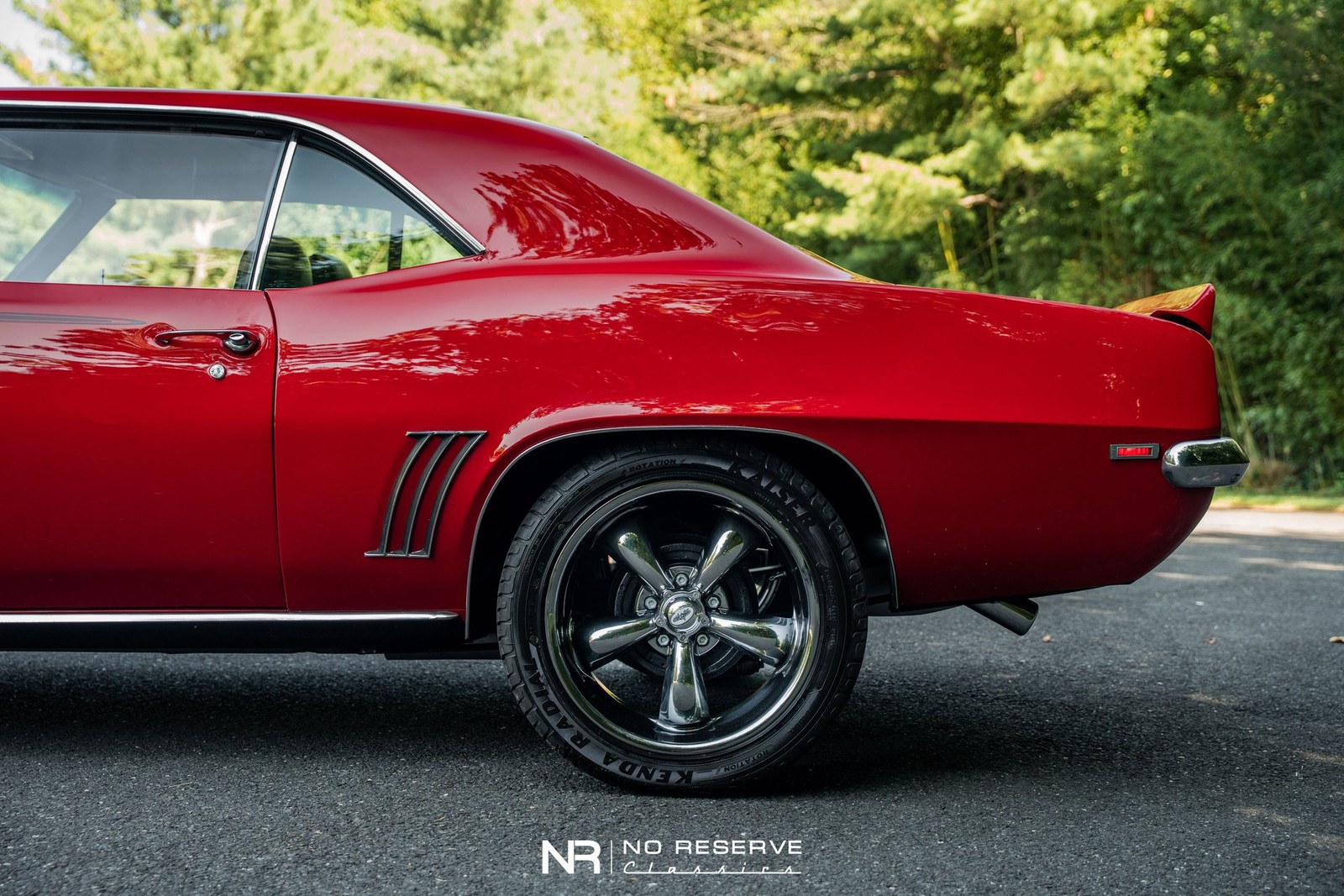Chevrolet-Camaro-1969-Coupe-23