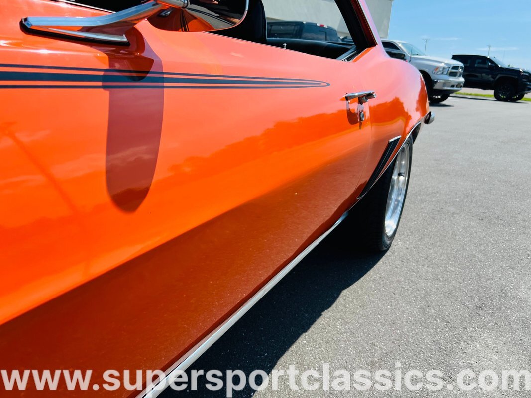 Chevrolet-Camaro-1969-Coupe-25