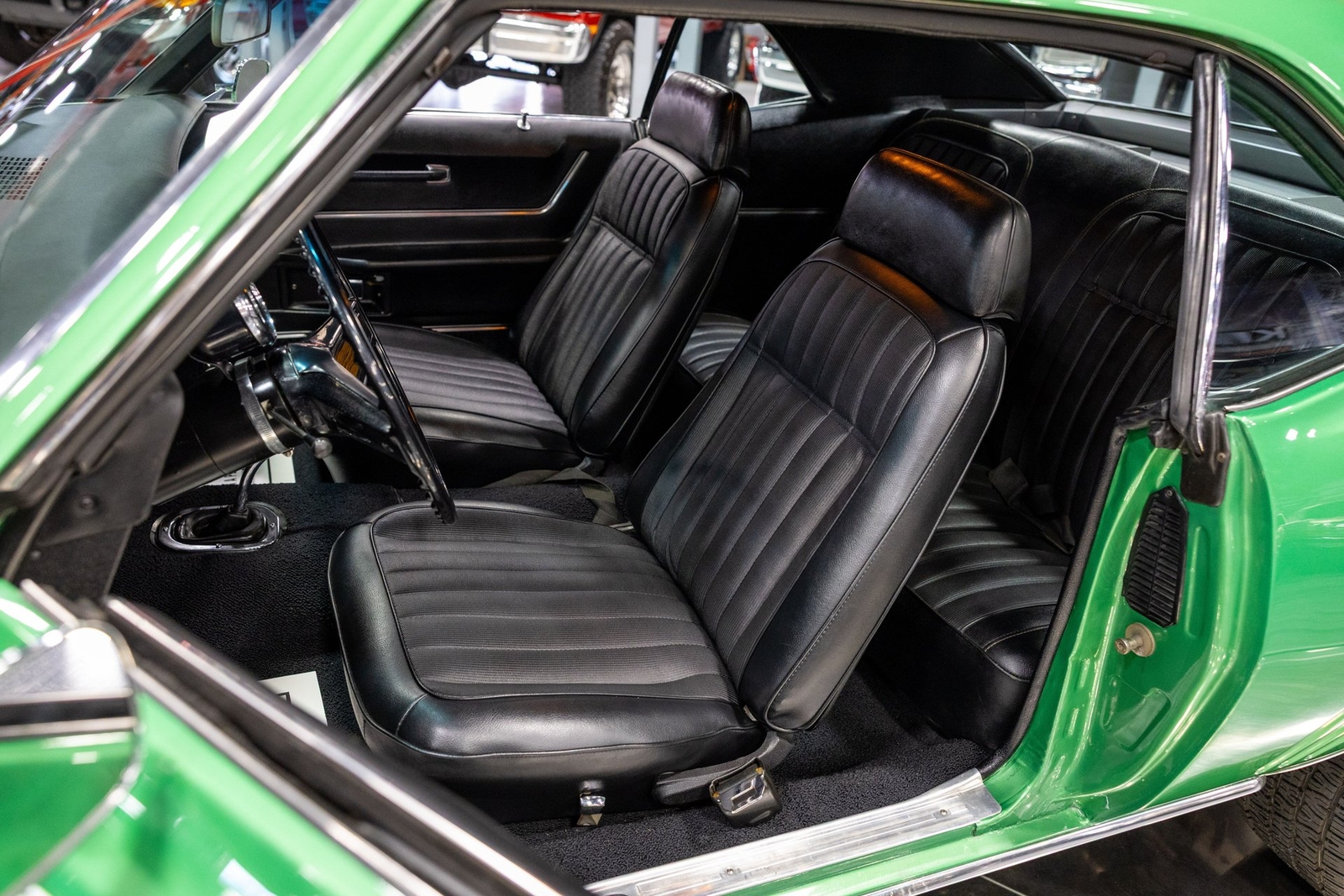 Chevrolet-Camaro-1969-Coupe-26