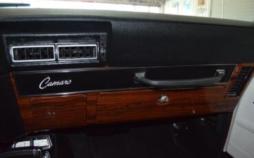 Chevrolet-Camaro-1969-Coupe-26