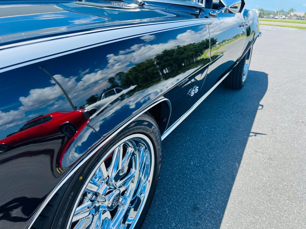 Chevrolet-Camaro-1969-Coupe-26