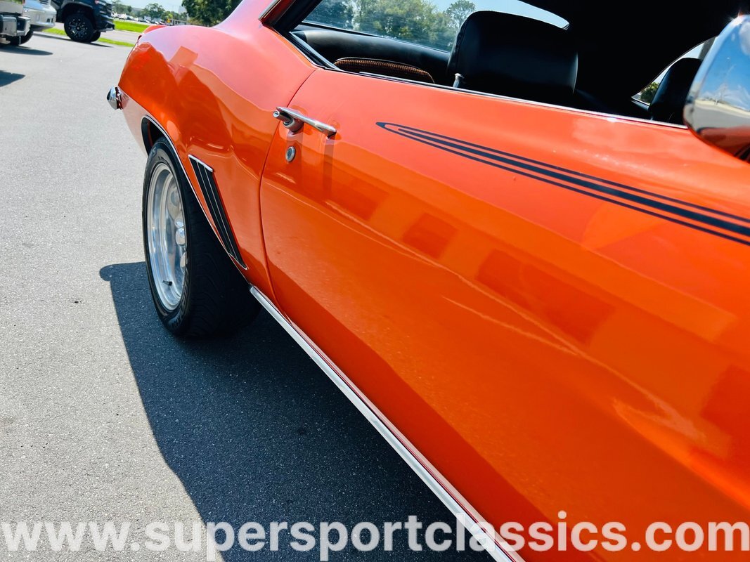 Chevrolet-Camaro-1969-Coupe-29