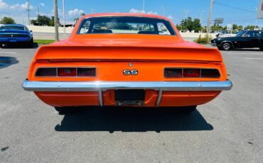 Chevrolet-Camaro-1969-Coupe-3