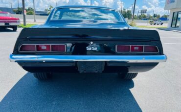 Chevrolet-Camaro-1969-Coupe-3