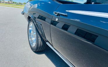 Chevrolet-Camaro-1969-Coupe-30