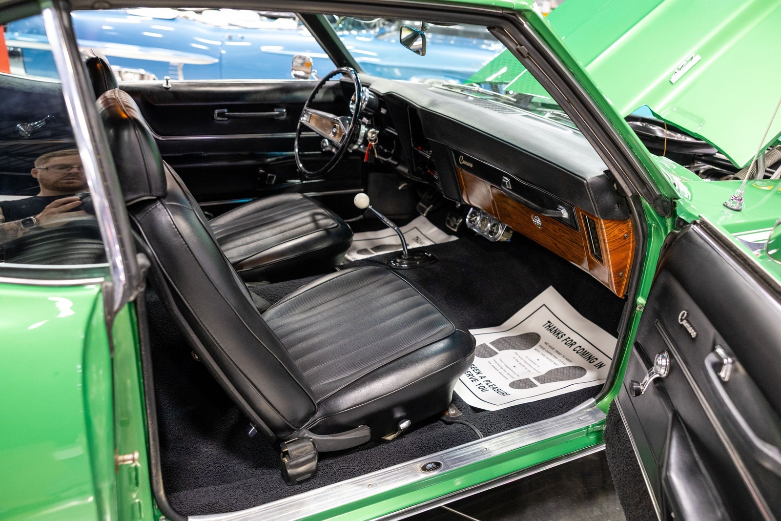 Chevrolet-Camaro-1969-Coupe-32