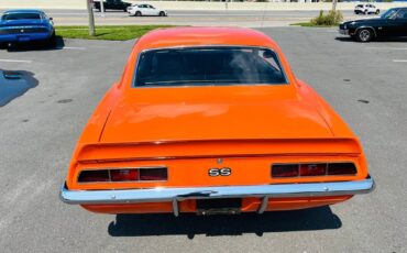 Chevrolet-Camaro-1969-Coupe-4
