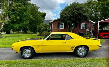 Chevrolet-Camaro-1969-Coupe