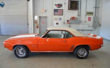 Chevrolet-Camaro-1969-Coupe