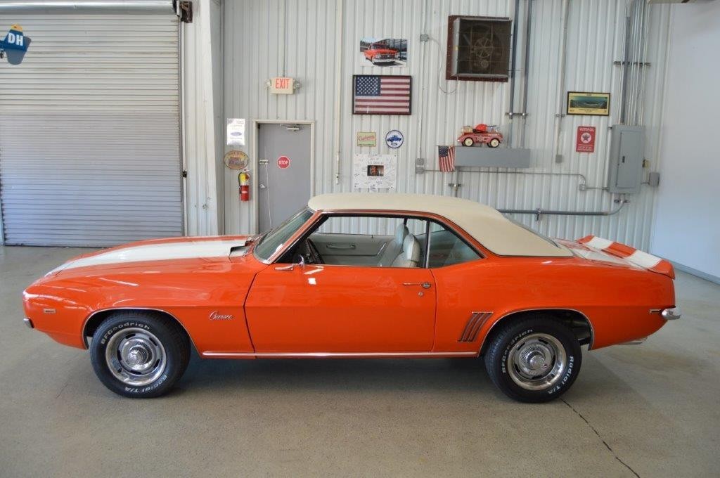 Chevrolet-Camaro-1969-Coupe