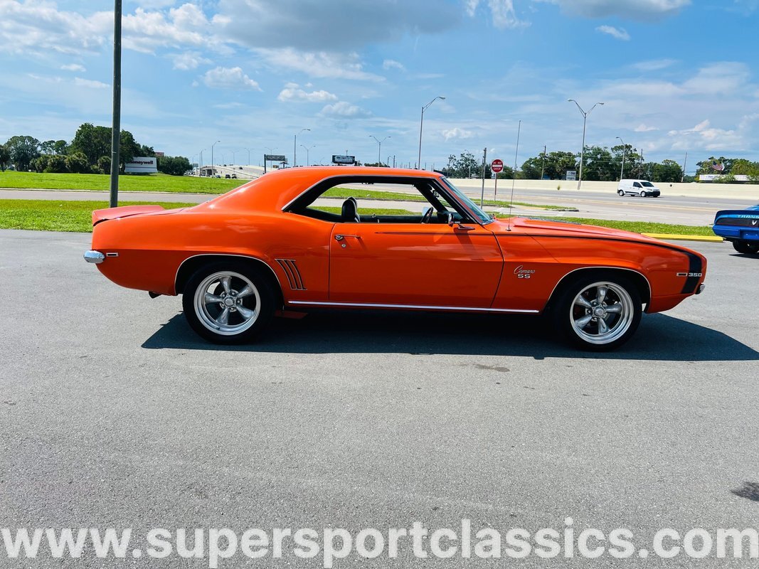 Chevrolet-Camaro-1969-Coupe-6
