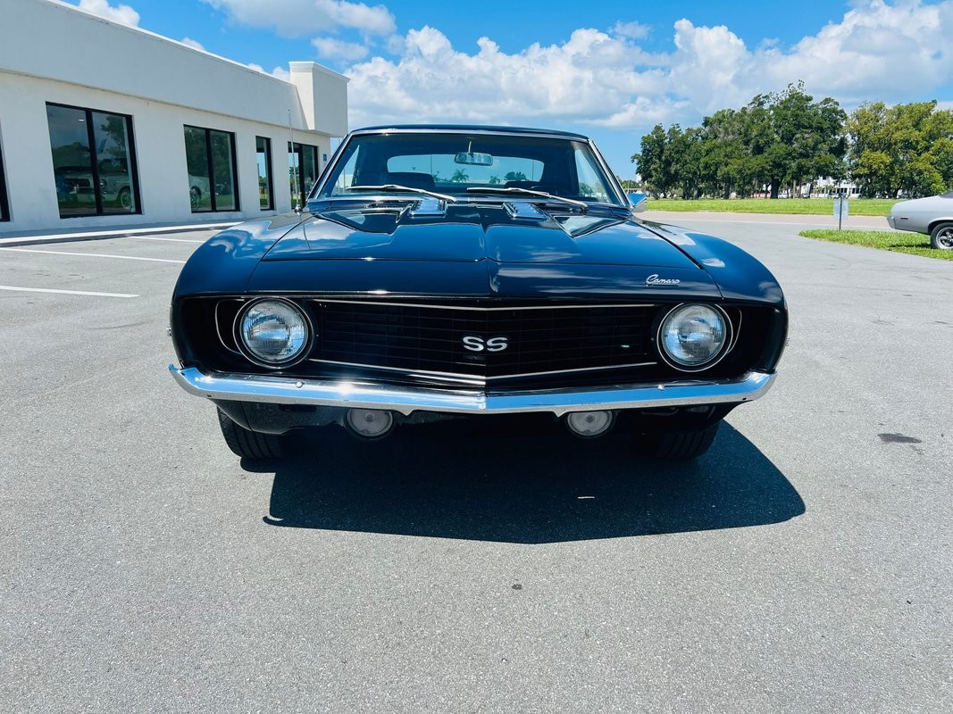 Chevrolet-Camaro-1969-Coupe-8
