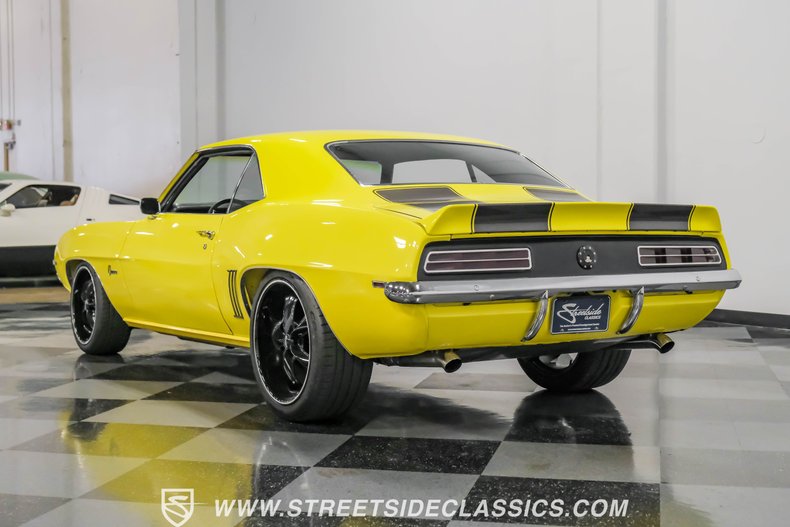 Chevrolet-Camaro-1969-Daytona-Yellow-Black-26