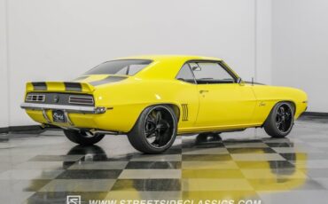 Chevrolet-Camaro-1969-Daytona-Yellow-Black-32