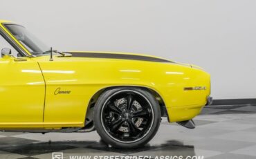 Chevrolet-Camaro-1969-Daytona-Yellow-Black-35
