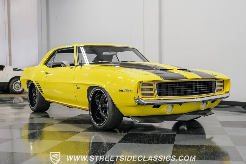 Chevrolet-Camaro-1969-Daytona-Yellow-Black-37
