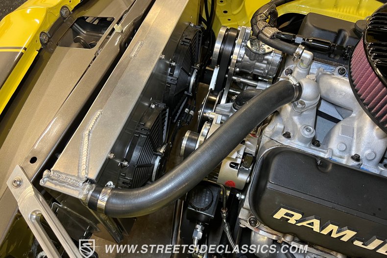Chevrolet-Camaro-1969-Daytona-Yellow-Black-47