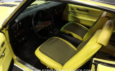 Chevrolet-Camaro-1969-Daytona-Yellow-Yellow-Houndstooth-2