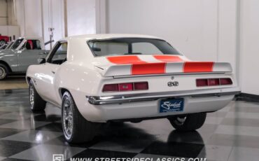 Chevrolet-Camaro-1969-Dover-White-Black-11